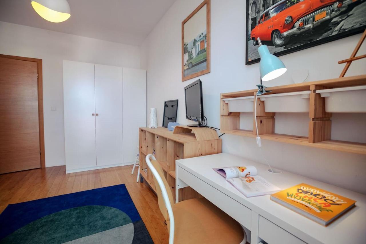 Dwupoziomowy, Rodzinny Apartament. Ochrona, Garaz. วอร์ซอ ภายนอก รูปภาพ