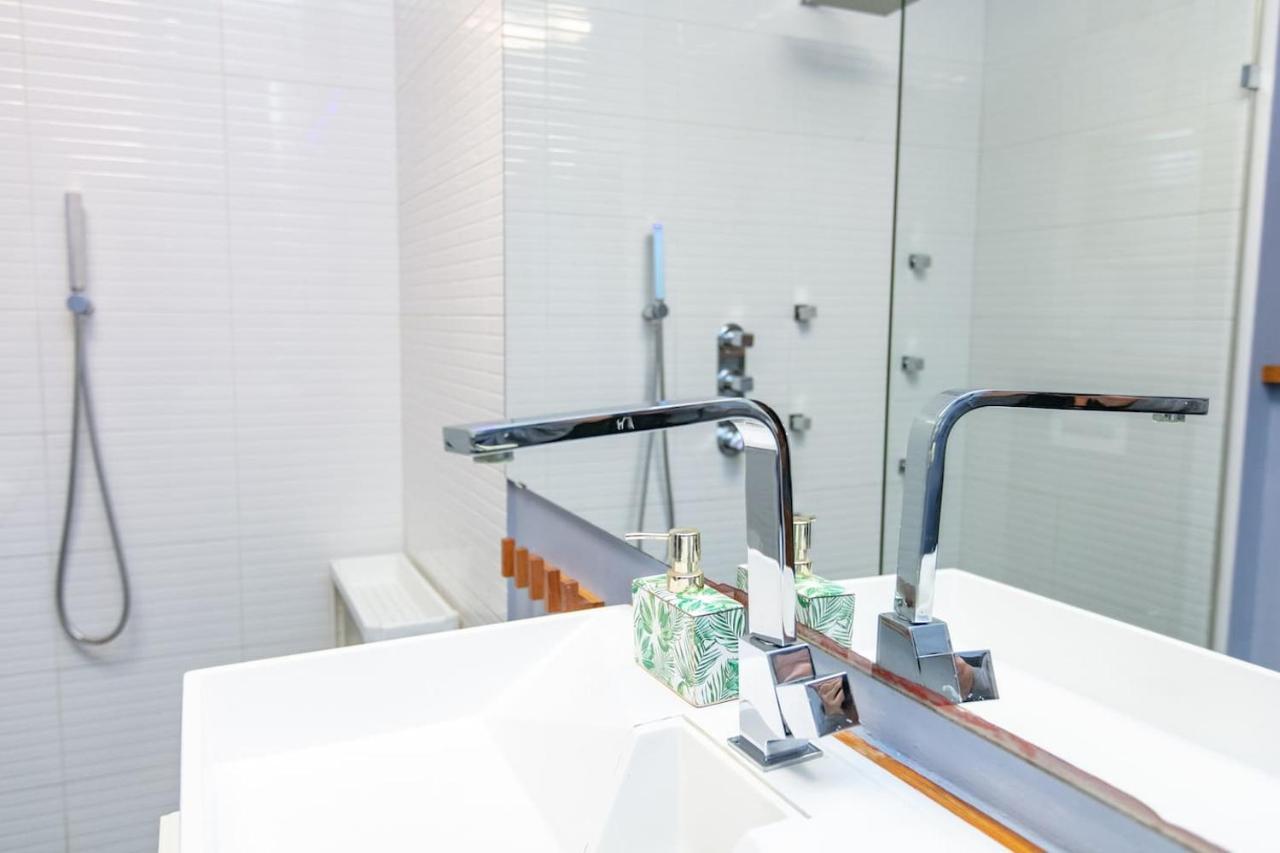 Dwupoziomowy, Rodzinny Apartament. Ochrona, Garaz. วอร์ซอ ภายนอก รูปภาพ