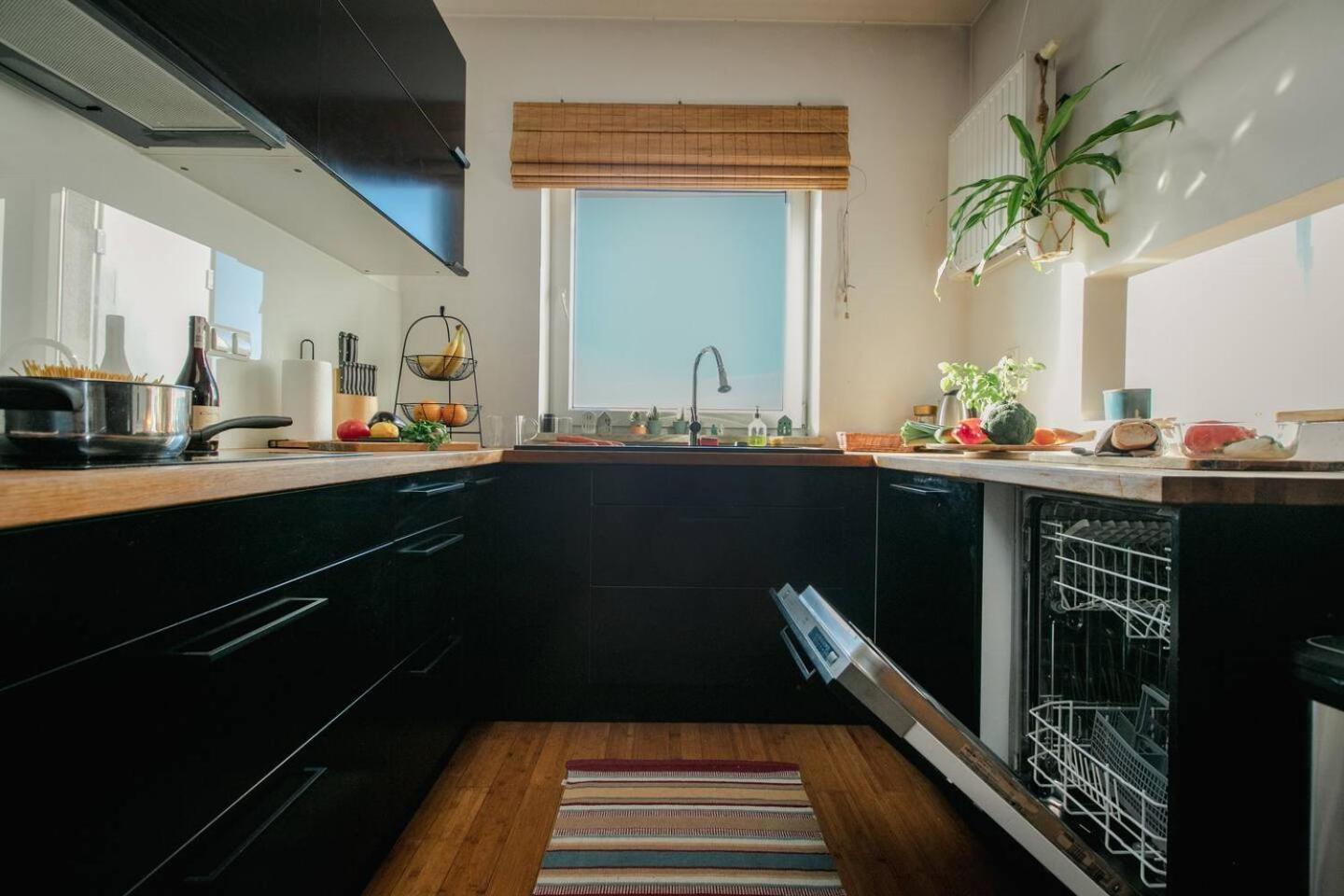 Dwupoziomowy, Rodzinny Apartament. Ochrona, Garaz. วอร์ซอ ภายนอก รูปภาพ